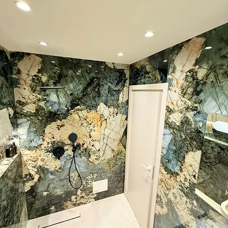 Luxury In The Vertical Forest Building * تيرانا