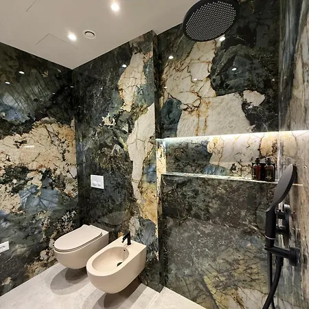 شقة Luxury In The Vertical Forest Building *