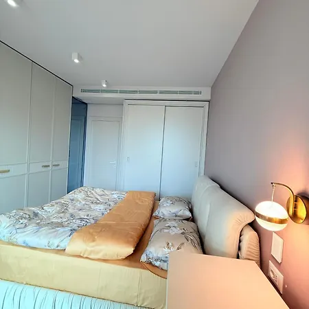 Luxury In The Vertical Forest Building شقة *