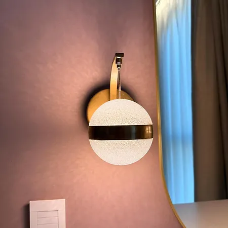 Luxury In The Vertical Forest Building شقة *