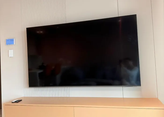 Lägenhet Luxury In The Vertical Forest Building Tirana