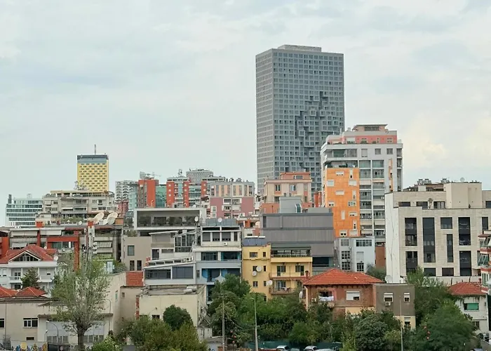公寓 Luxury In The Vertical Forest Building *