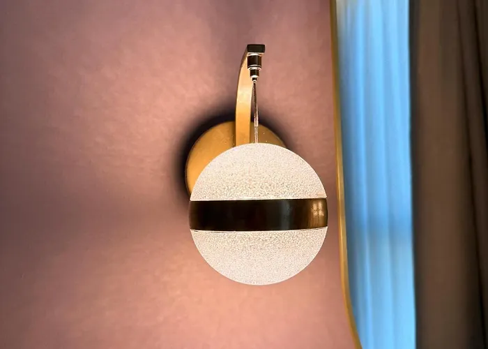 Luxury In The Vertical Forest Building 公寓 *