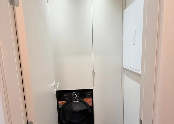 Luxury In The Vertical Forest Building Lägenhet Tirana