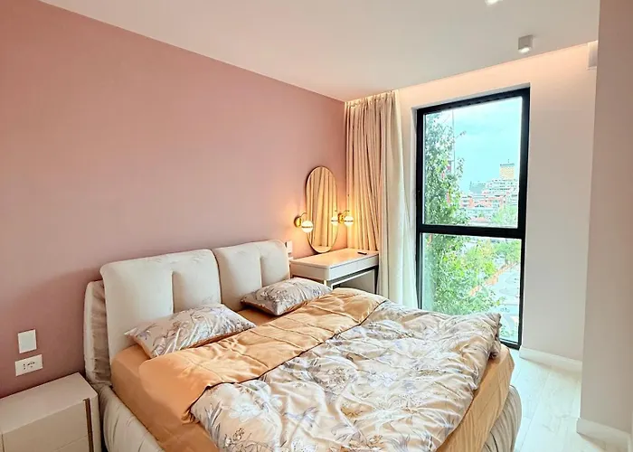 Appartement Luxury In The Vertical Forest Building Tirana