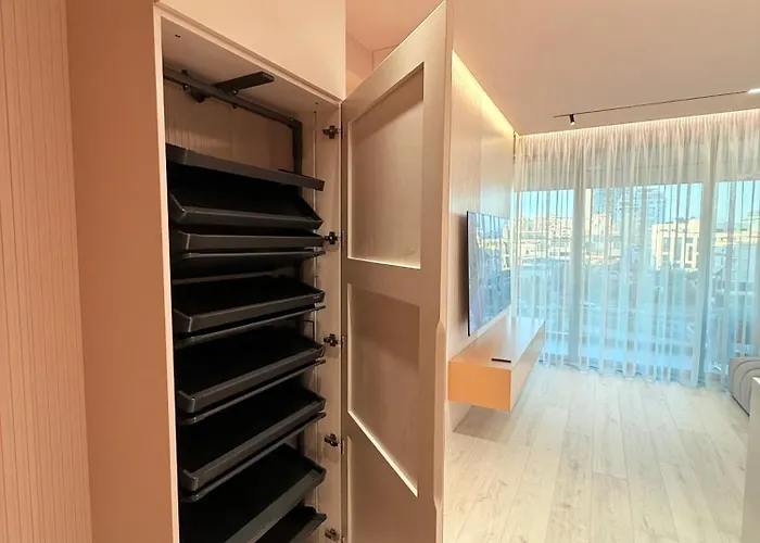 Luxury In The Vertical Forest Building Appartement